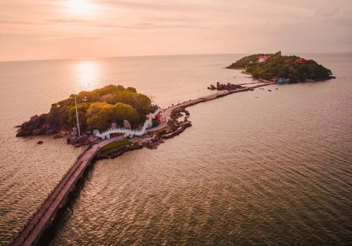 TOUR HÒN ĐÁ BẠC - VƯỜN QUỐC GIA U MINH HẠ 1 NGÀY