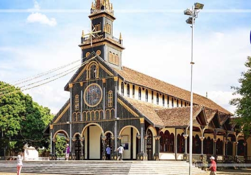 TOUR HÀNH HƯƠNG ĐỨC MẸ MĂNG ĐEN KONTUM