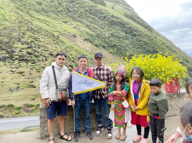 Vietnam Tourist Tân Bình